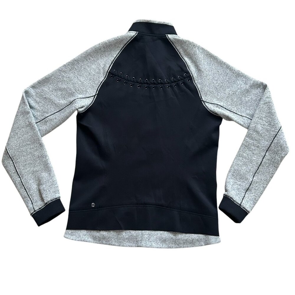 Lululemon Womens Jacket Size 4 Black Gray Var-City Bomber Baseball Stitching - Picture 9 of 10